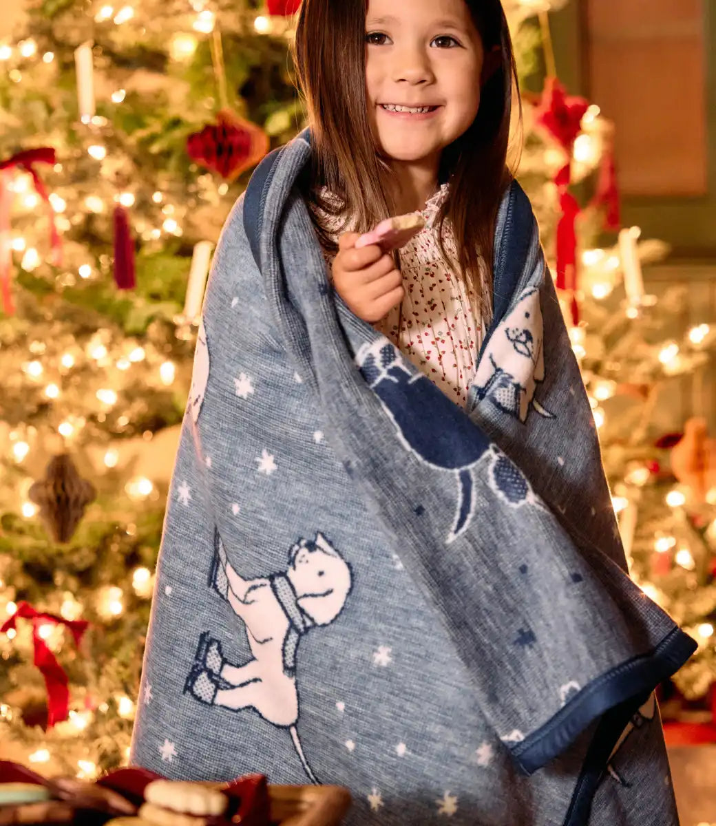Winter Puppies Midi Blanket